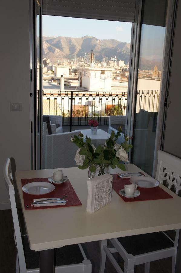 The View Apartment Palermo Exterior photo